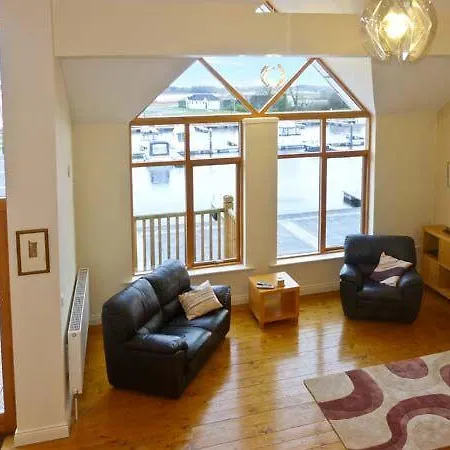 Holiday home At Water Edge *